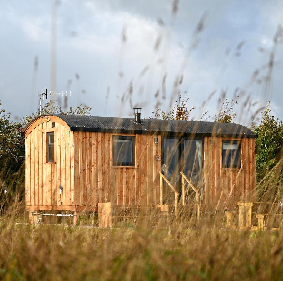 Luxury Shepherd Hut In The Peak District Vila Bakewell Exterior foto