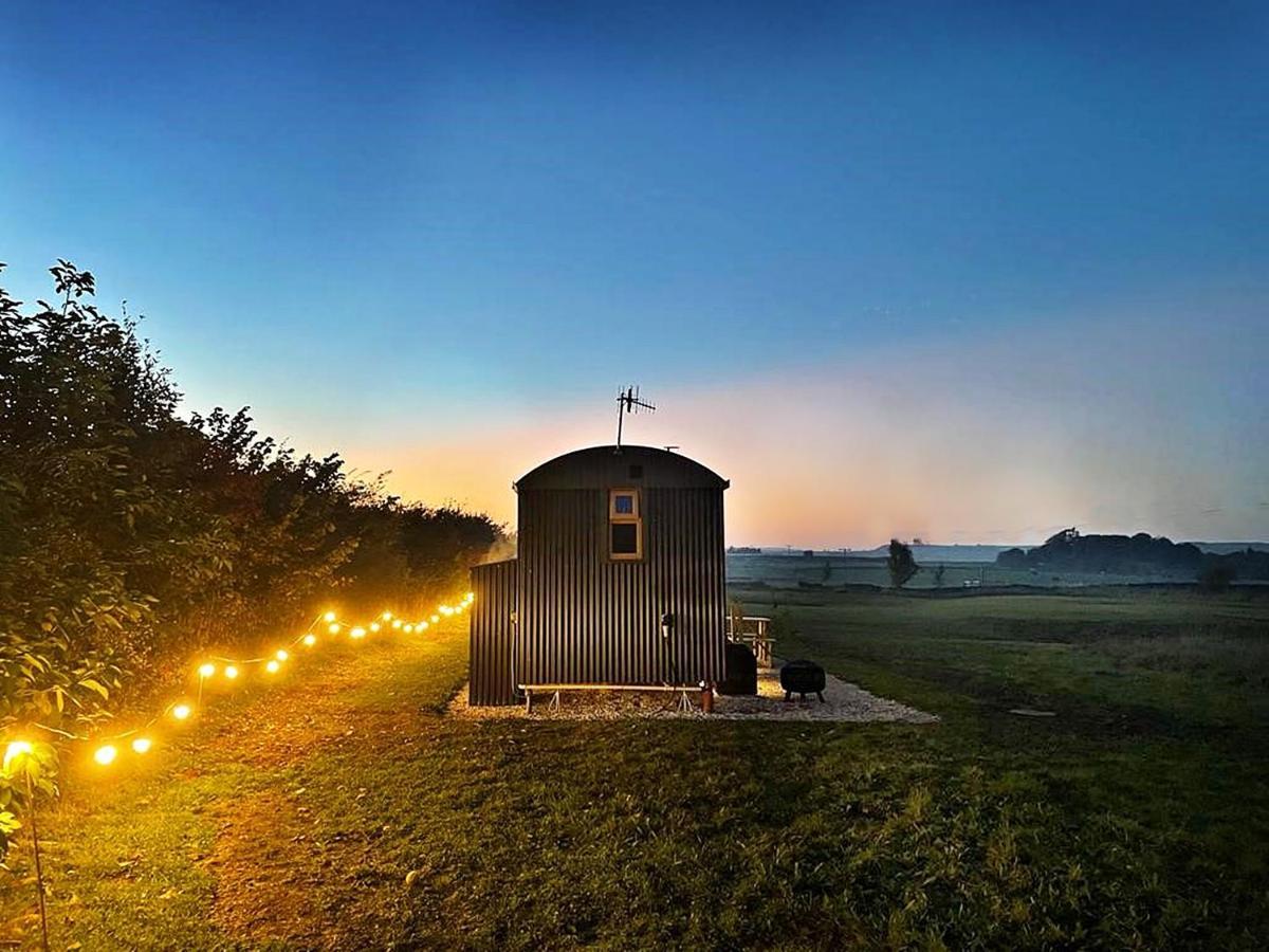 Luxury Shepherd Hut In The Peak District Vila Bakewell Exterior foto